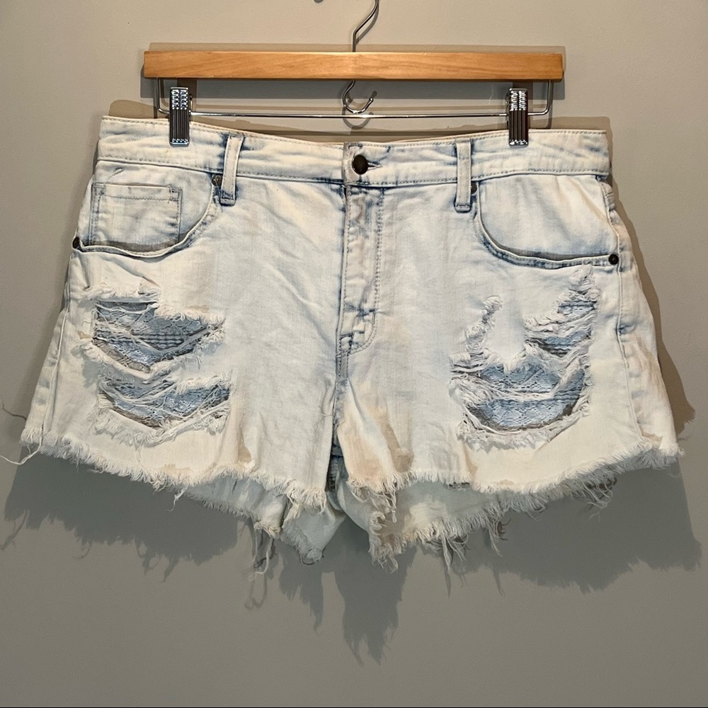 Mossimo Denim Shorts - Size 14/32